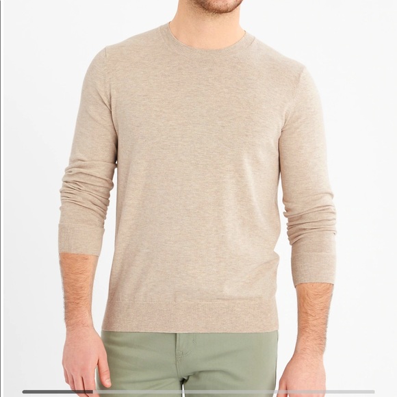 Banana Republic Factory Other - Banana Republic Men’s Oatmeal Crewneck
